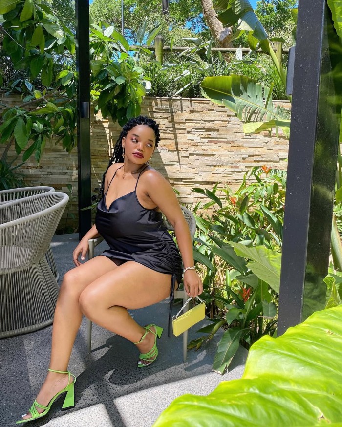 Mulata 200 de pechos super cariñosa  besucona