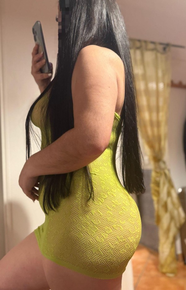 TU CHICA IDEAL, CARIÑOSA Y ENTREGADA FOLLADORA