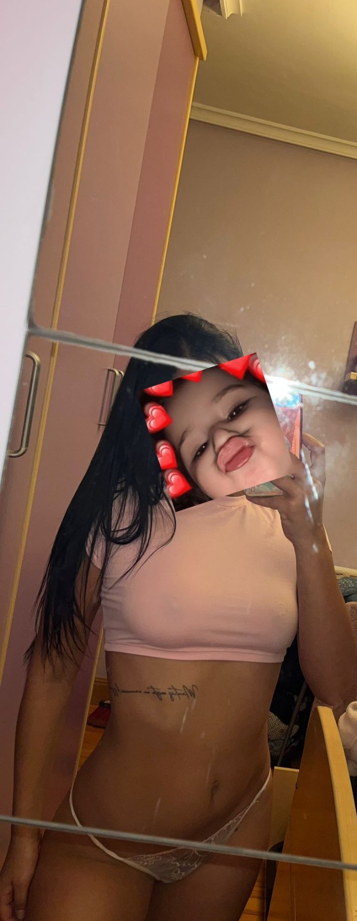 Mia