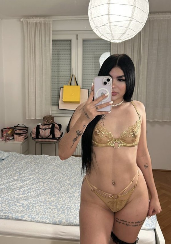 GARGANTA PROFUNDA Y DELICIOSO SEXO