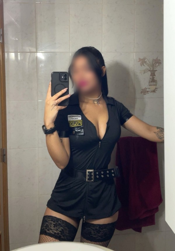 Morena guapísima fotos reales cita previa WhatsApp