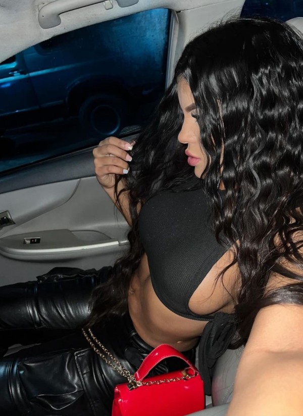 ALBACETE Mía cubanita 24 añitos,divertida fiestera y amorosa