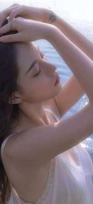 La china mas cachonda y complaciente