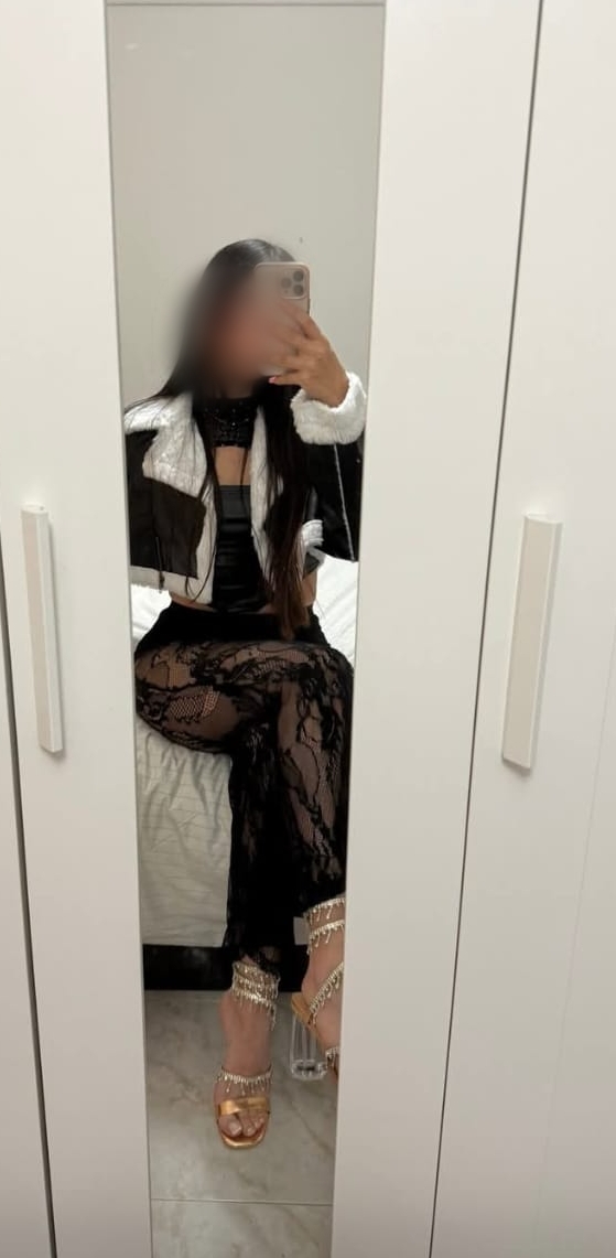 Luciaana linda jovencita
