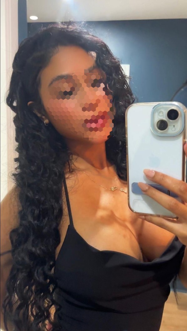 SEXY JOVENCITA RECIEN LLEGADA A MADRID