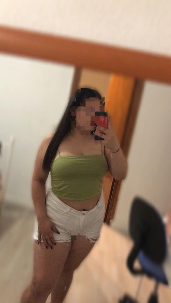 KATHA JOVENCITA INDEPENDIENTE MUY CACHONDA!