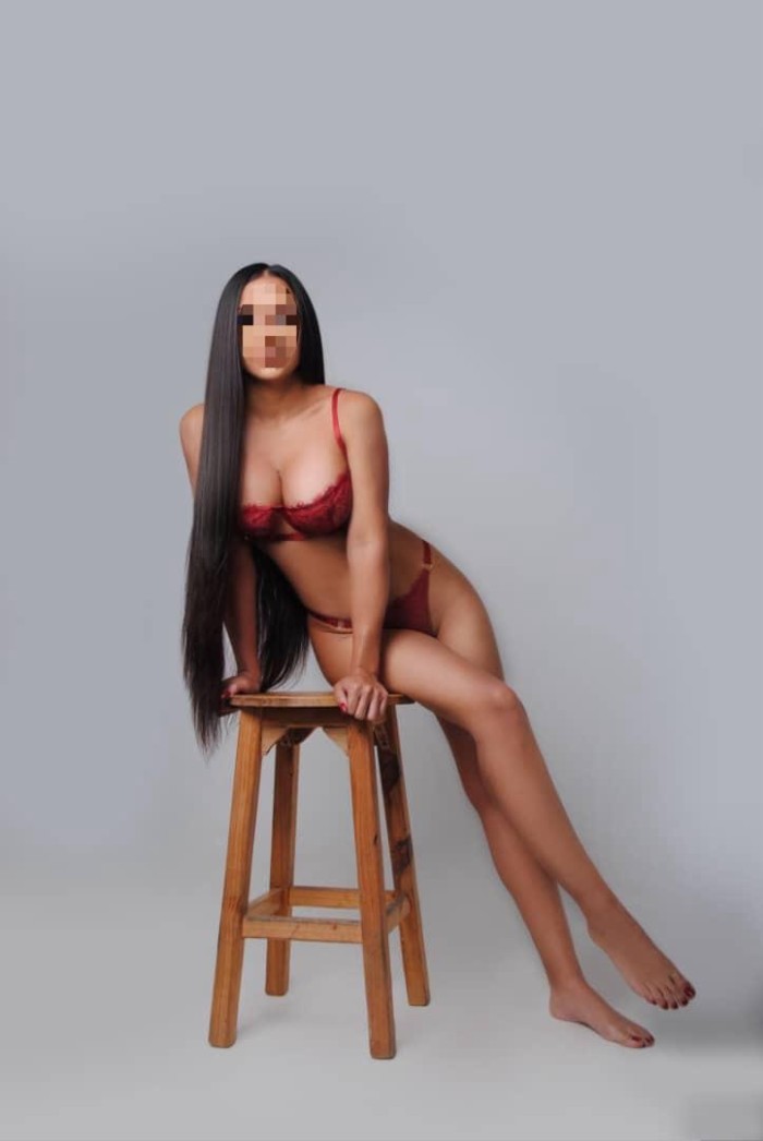 SOFIA EN FUENCARRAL VEN A DIVERTIRTE SIN LIMITES