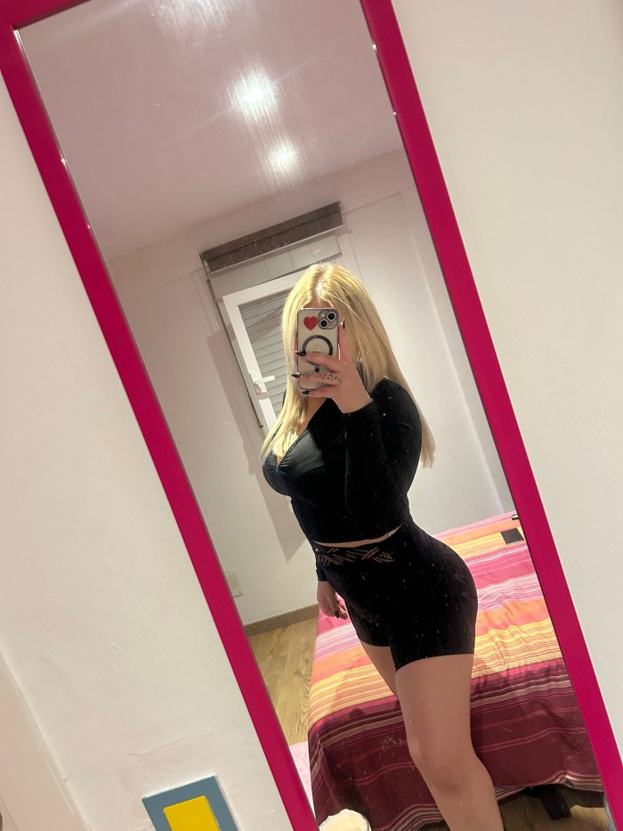 SENSUAL ARDIENTE FIESTERA NOVEDAD EN Rafall vadell