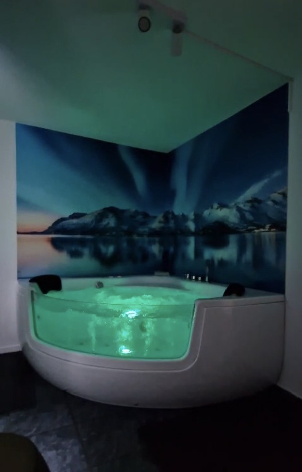 SOLICITAMOS CHICAS PARA PISO GRANOLLERS MASNOU