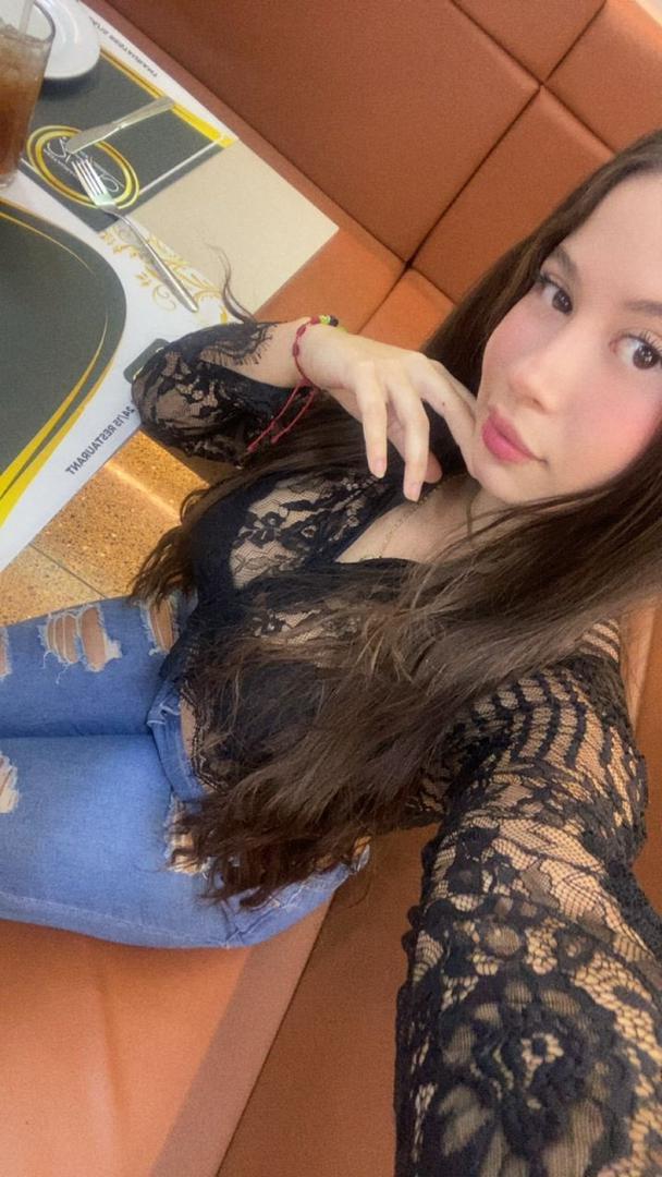 CACHONDA ARDIENTE FIESTERA NOVEDAD EN MOSTOLES