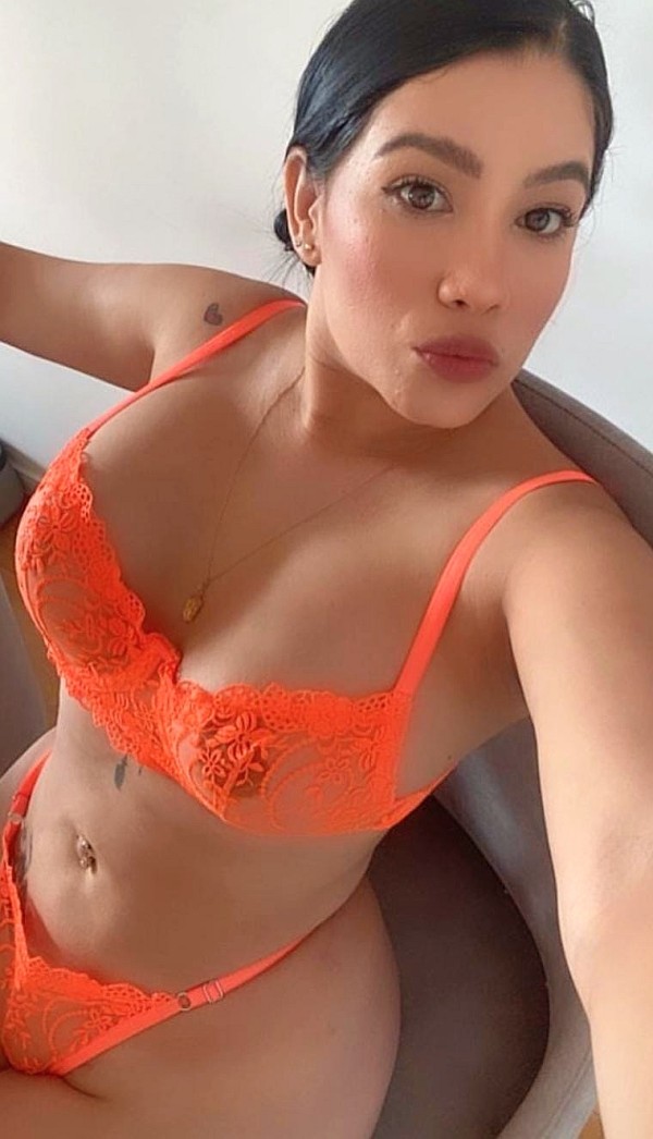 Sandra divina latina ! Te la como todita sin Gomita