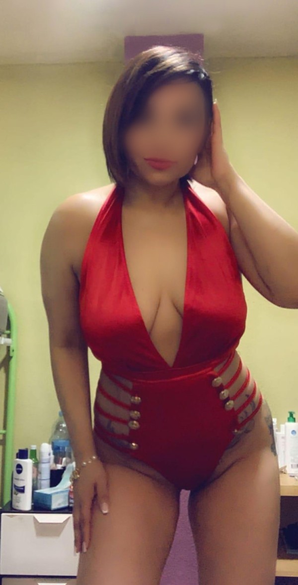 NOVEDAD EXCELENTE FOLLADORA MUY INTENSA EN LA CAMA