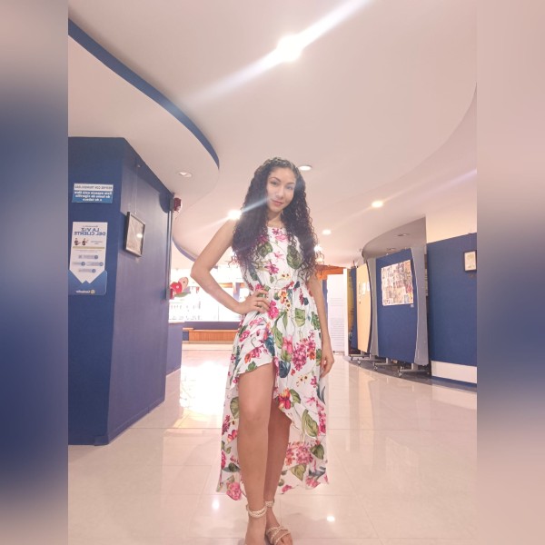 Manuela Por  primera vez en vitoria