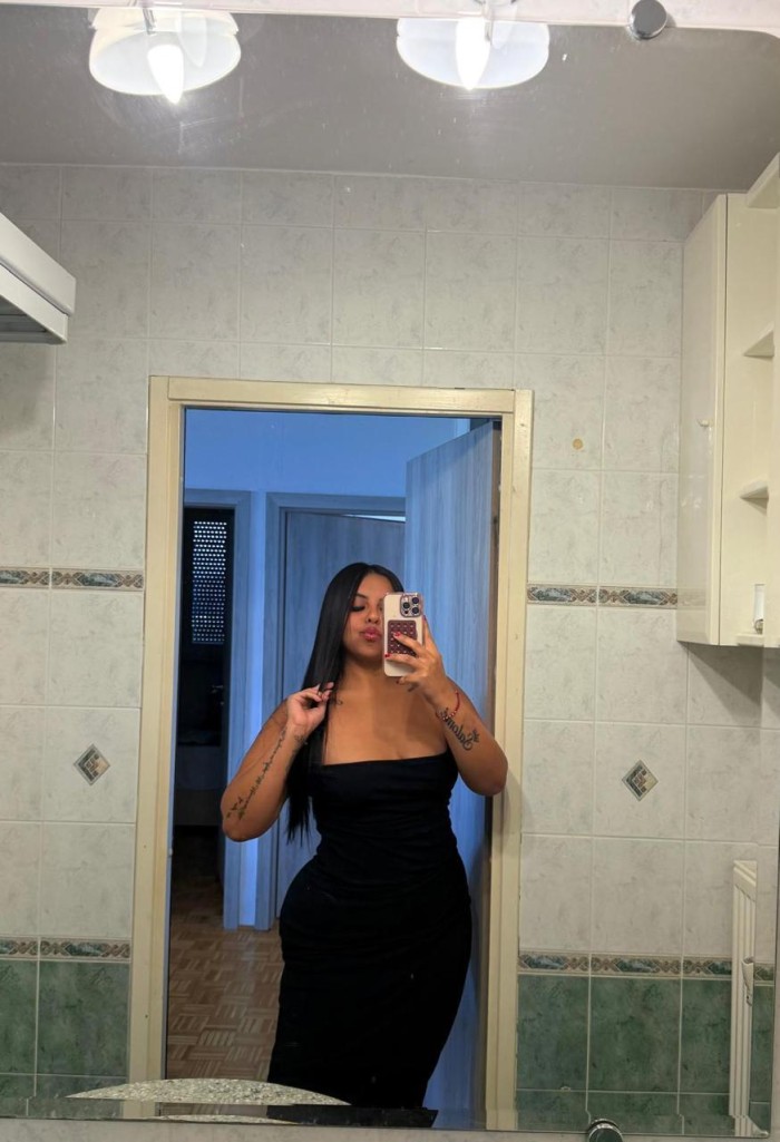 MORBOSA EXQUISITA ARDIENTE ADICTA AL PLACER