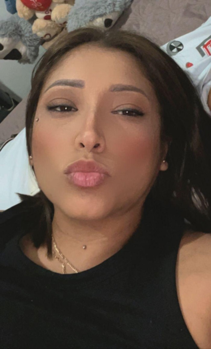RICAS CURVAS Y GRANDES TETAS VEN A DISFRUTAR