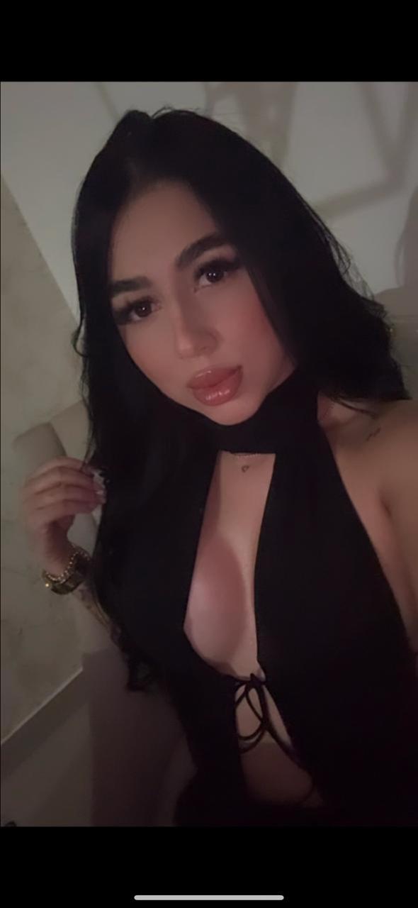 CLOE  una maravillosa chica  NOVEDAD