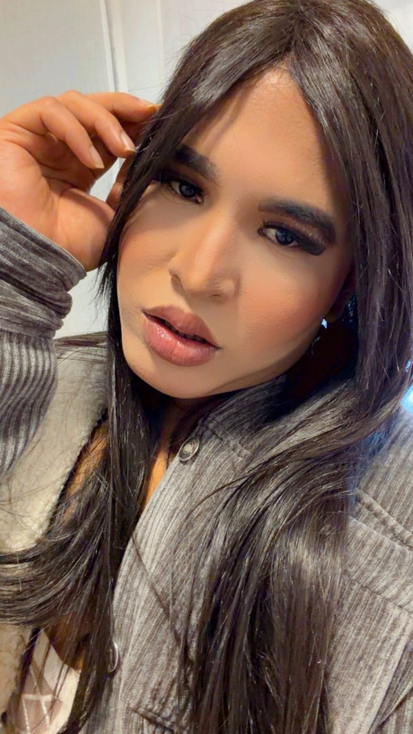 TRANS MORBOSA Y CALIENTE PARA DISFRUTAR A TOPE