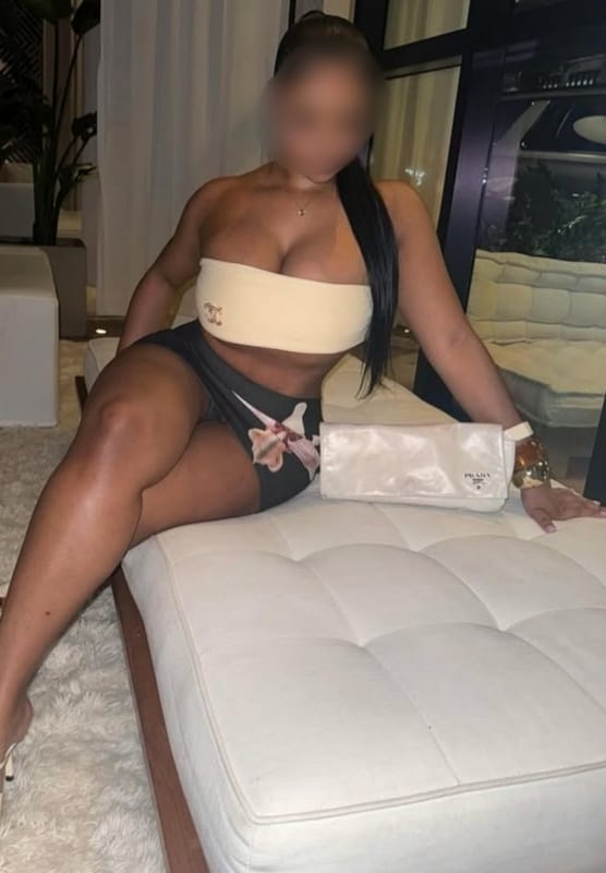 Colombiana muy sexy y decidida NOVEDAD
