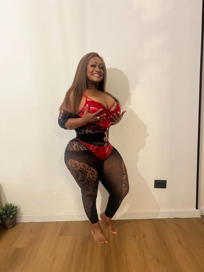 CUBANA CACHONDA SENSUAL ARDIENTE FIESTERA NOVEDAD