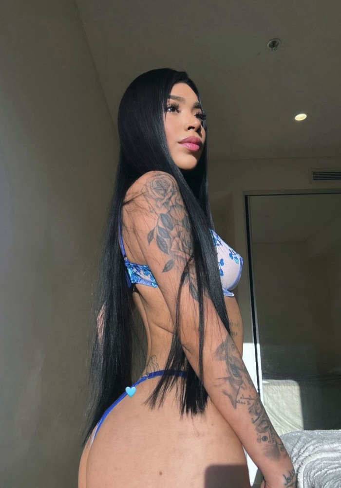 NUEVA Jovencita de LUJO con muchas ganas de FOLLAR