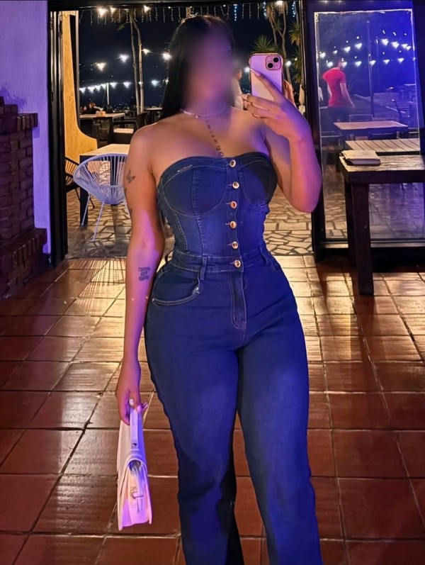 MADURITA CACHONDA CON GANAS DE FOLLAR EN ÚBEDA