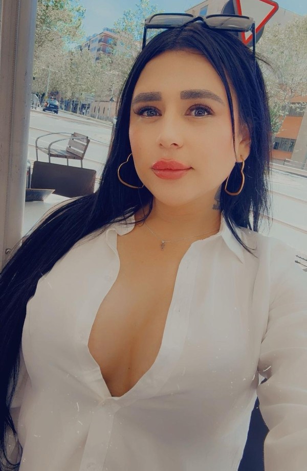 Soy el deseo,la fantasía de cualquier hombre…