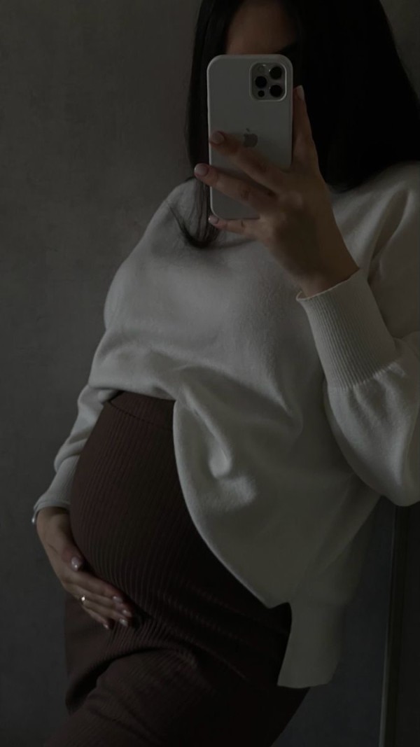 Embarazada de 6 meses española