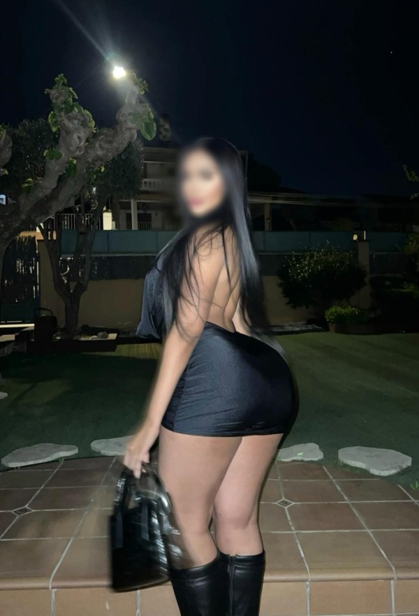 Bella colombiana fiestera simpática, enrolladas e implicada