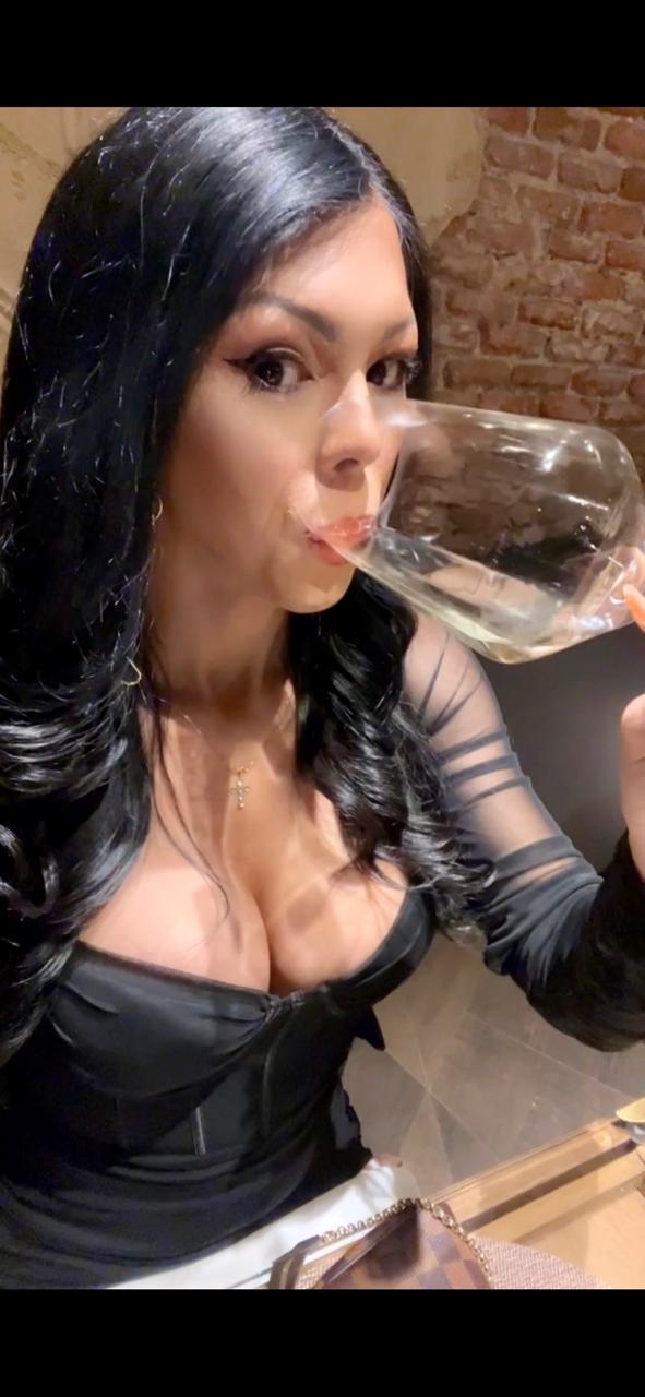 POR PUERTO BANUS – TOP TRANS MILLY IN MARBELLA