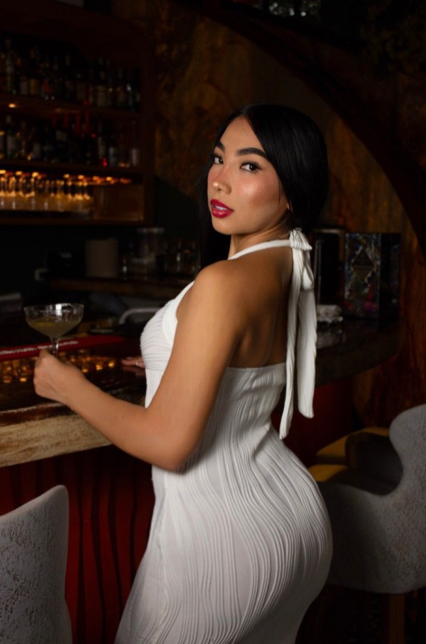 SENSUAL ESCORT COLOMBIANA CACHONDA EN MALAGA