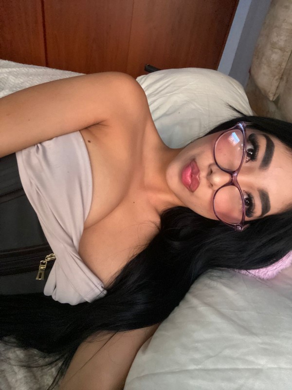 SENSUAL ESCORT COLOMBIANA CACHONDA EN MALAGA