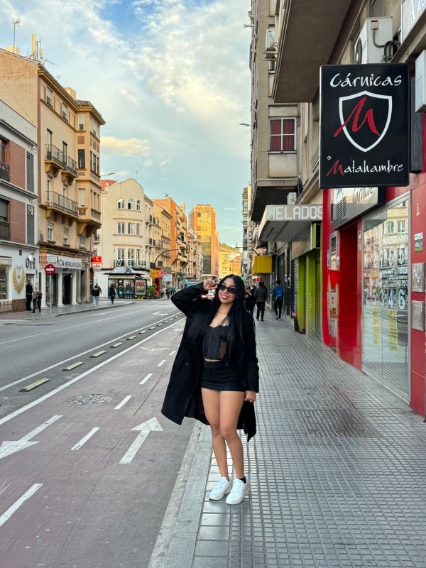SENSUAL ESCORT COLOMBIANA CACHONDA EN MALAGA
