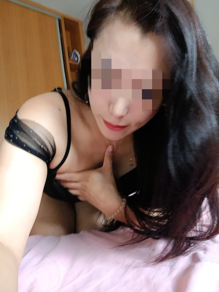 Coco nueva chica asiática en tu ciudad