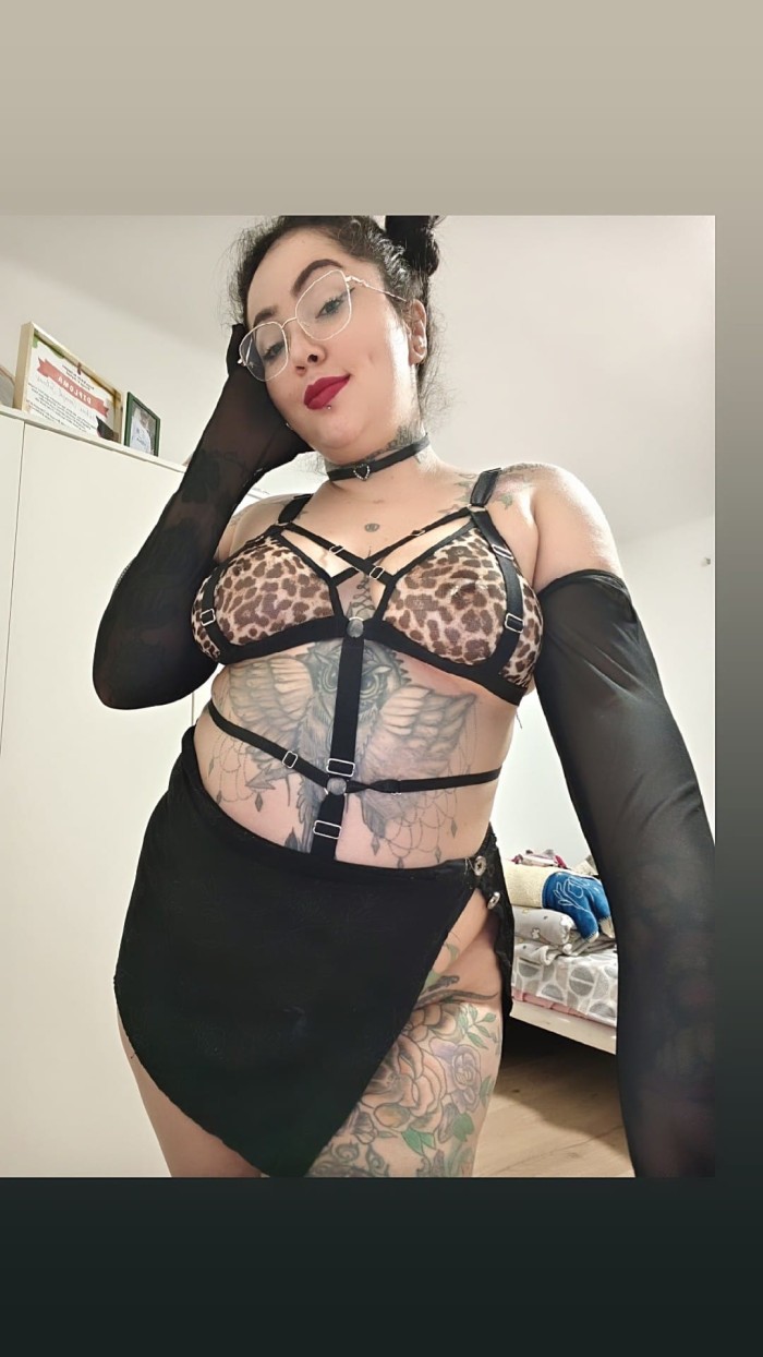 VEN PAPI A DIVERTIRTE CONMIGO ESTOY 24/7 TORRASA