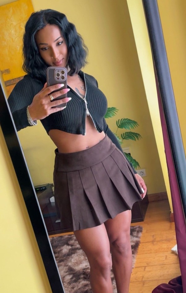 TRANS  BRASILEÑA ACTIVAZA  FIESTERA FOTOS ACTUALES VIVO SOLA