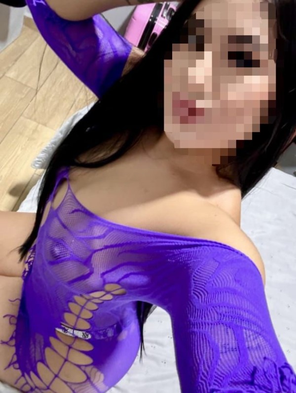 LATINA ARDIENTE