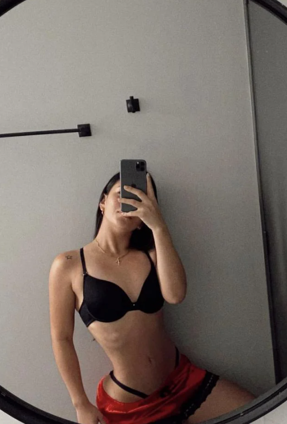 NUEVA COMPLACIENTE 1ER DIA SANTIAGO DE COMPOSTELA