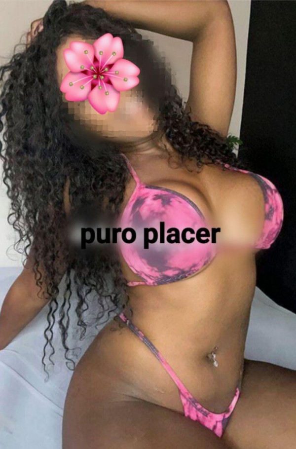 SOY UNA MORENA MUY CALIENTE Y MORBOSA ¡TRATO DE NOVIOS Y MUCHO MÁS!