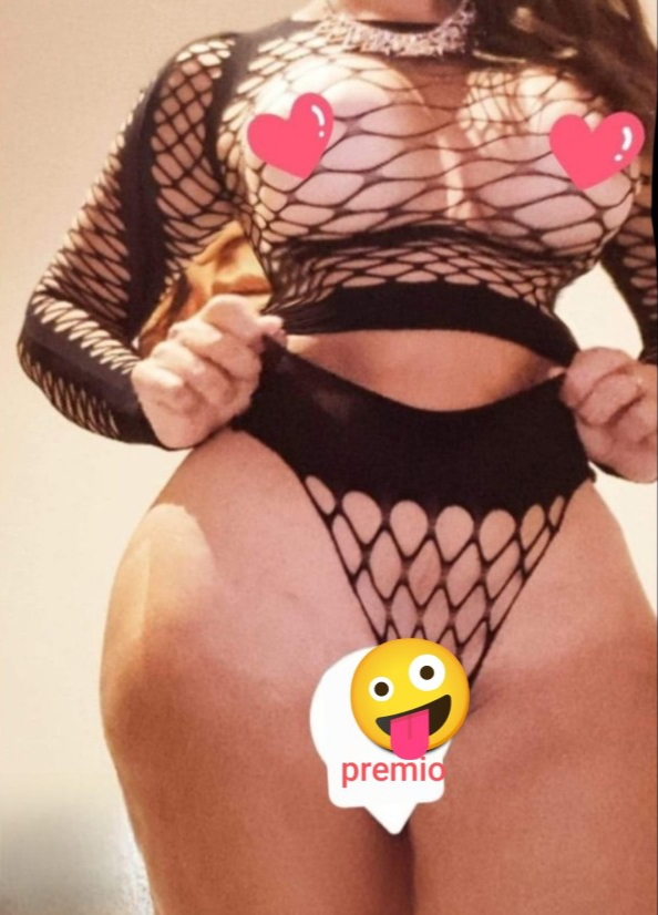 Te gustará mi culo apretado  más q ls tías ummm .