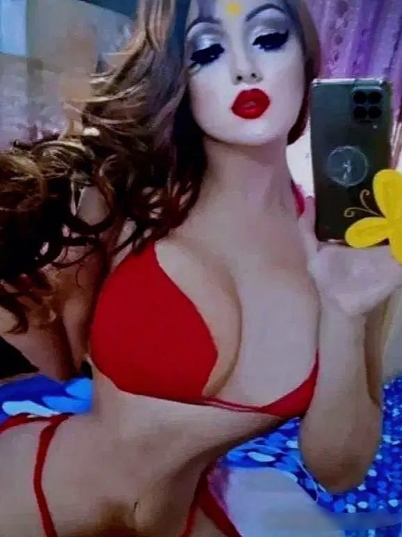 Te gustará mi culo apretado  más q ls tías ummm .