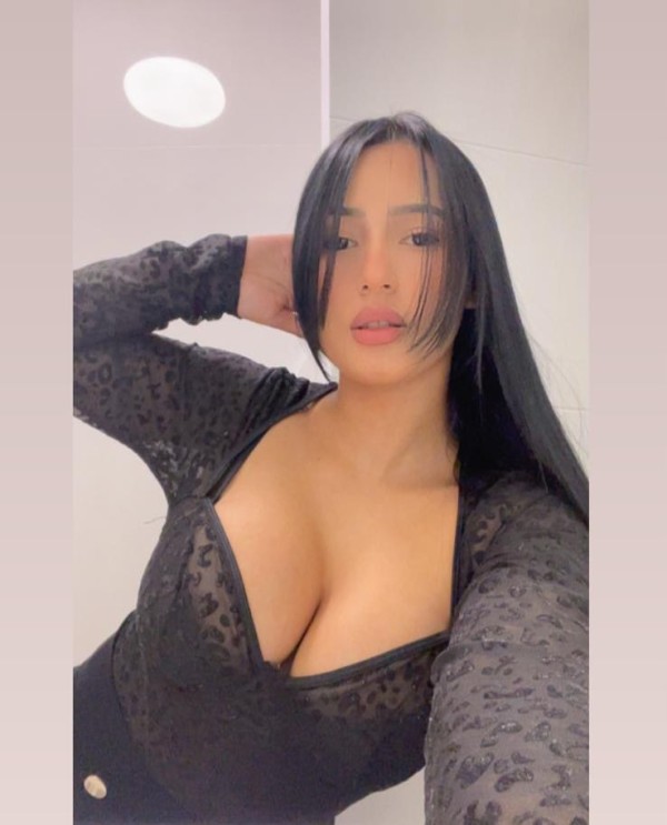 CAMILA MASAJISTA, EXOTICA EN LAS ROZAS DE MADRID