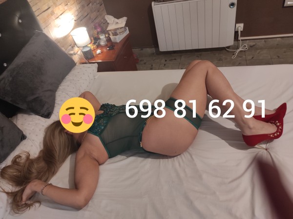 Malú masajista manos de HADA