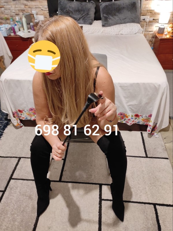 Malú masajista manos de HADA