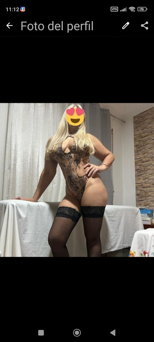 Malú masajista manos de HADA