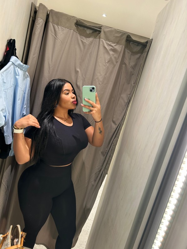 CORRETE EN MI BOCA, ME ENCANTA EL ANAL JOVEN IMPLICADA