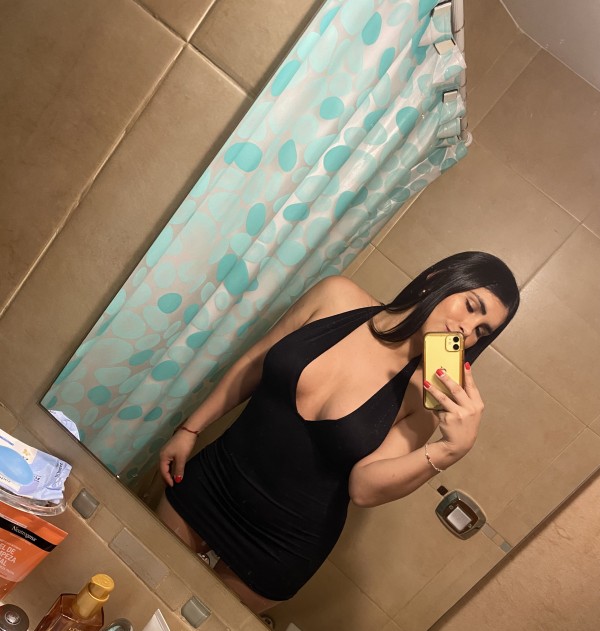 Novedad chica trans con coño