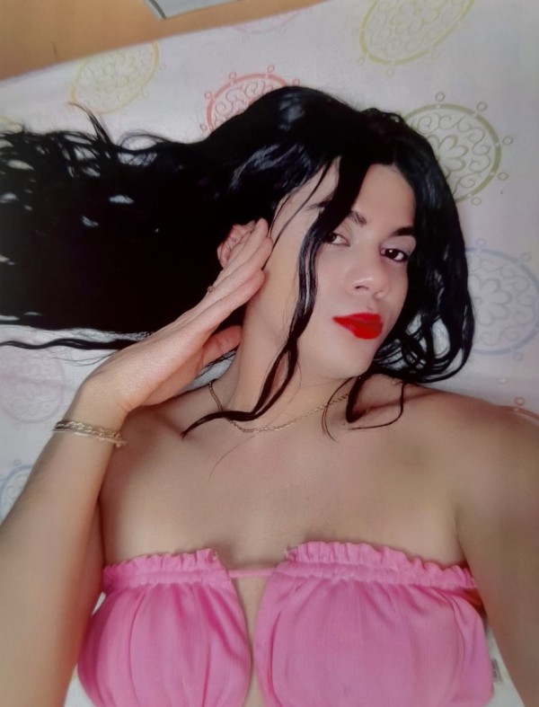 NOVEDAD EXÓTICA COLOMBIANA ENRROLADA MORBOSA FIESTERA EN BENIDORM