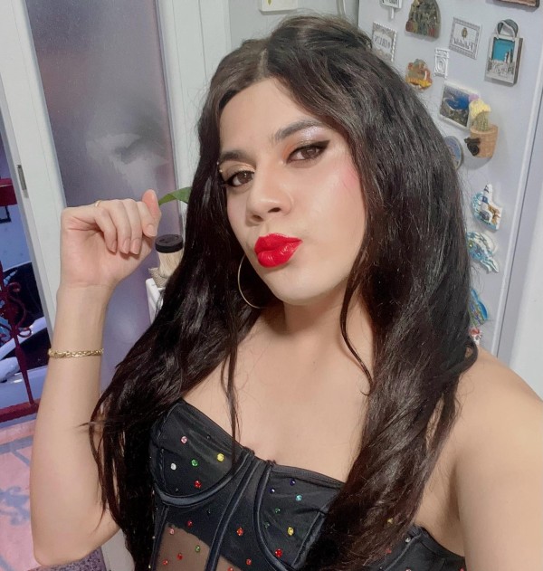 NOVEDAD CARIÑOSA NIÑATA AMOROSA ACTIVA Y PASIVA FIESTERA EN LEÓN