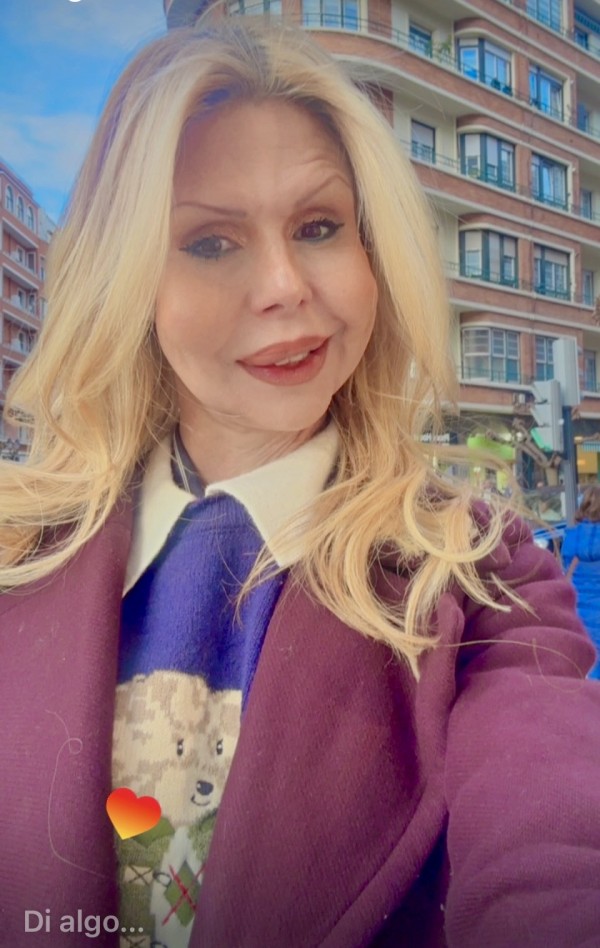 CIBELLE LA RUBIA DIOSA DEL SEXO FULL VERSÁTIL EN SAN MAMÉS FESTEIRA