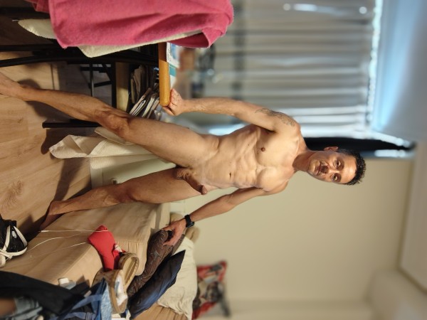 Busco mujer para crear contenido erotico conmigo